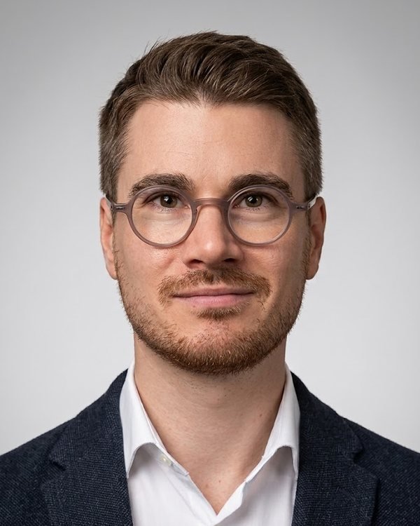 James Koessler, equity capital markets lawyer in London